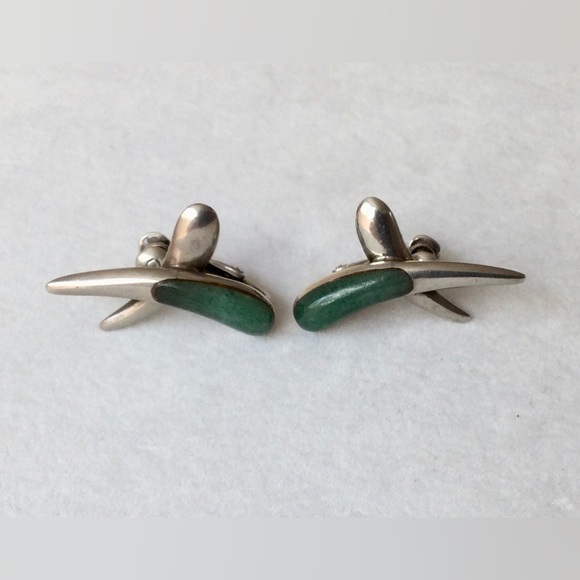 Sigi Pineda Silver & Nephrite Jade Clip Earrings - Stamped - circa 1950s - Picture 6 of 8